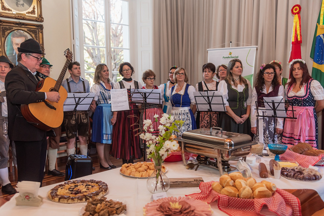 Comissão Oficial do Bicentenário da Imigração Alemã realizou visitas  institucionais à SOGIPA e à Fundação Scheffel - SJCDH - Secretaria de  Justiça, Cidadania e Direitos Humanos